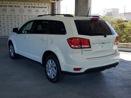 Vice White 2019 Dodge Journey SE