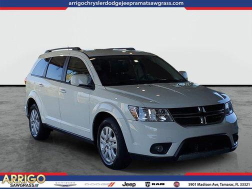Vice White 2019 Dodge Journey SE