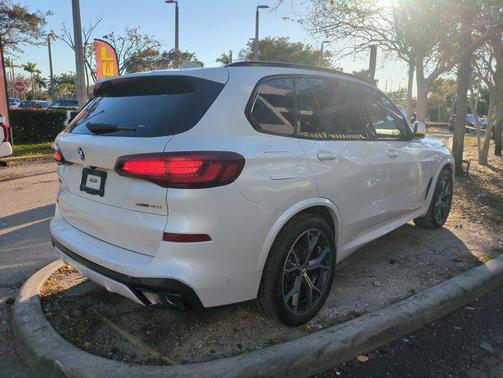 2023 BMW X5 sDrive40i