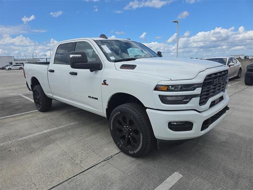 2025 RAM 2500 Big Horn Crew Cab 4x4 6'4' Box