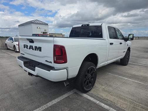 2025 RAM 2500 Big Horn Crew Cab 4x4 6'4' Box