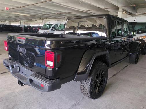 2025 Jeep Gladiator Nighthawk