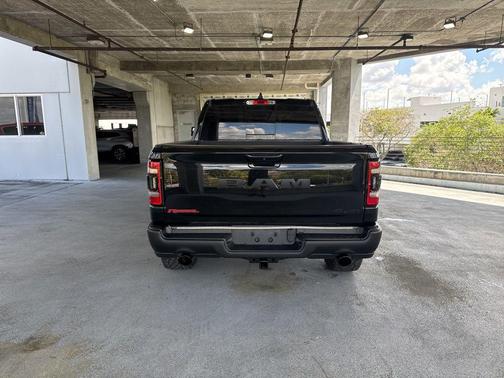 Diamond Black Crystal Pearlcoat 2019 RAM 1500 Rebel