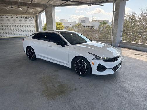 2023 Kia K5 GT-Line