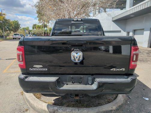 2019 RAM 3500 Laramie Crew Cab 4x4 6'4' Box