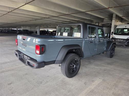 2025 Jeep Gladiator Sport