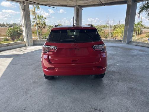 2023 Jeep Compass (RED) Edition 4x4