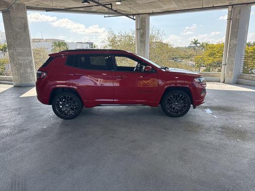 2023 Jeep Compass (RED) Edition 4x4
