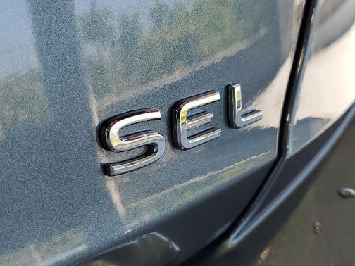 Platinum Gray Metallic 2024 Volkswagen Jetta 1.5T SEL