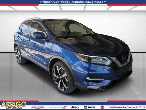 2020 Nissan Rogue Sport SL