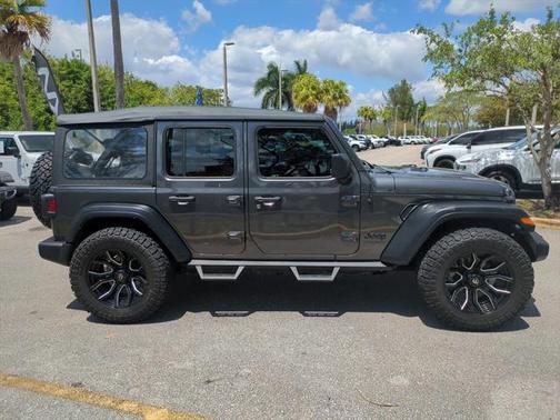 2022 Jeep Wrangler Unlimited Sport