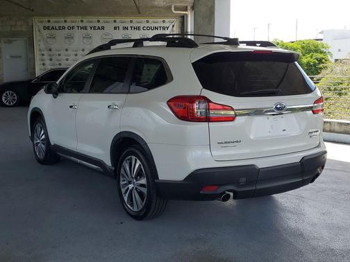 Crystal White Pearl 2019 Subaru Ascent Touring 7-Passenger