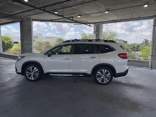 Crystal White Pearl 2019 Subaru Ascent Touring 7-Passenger