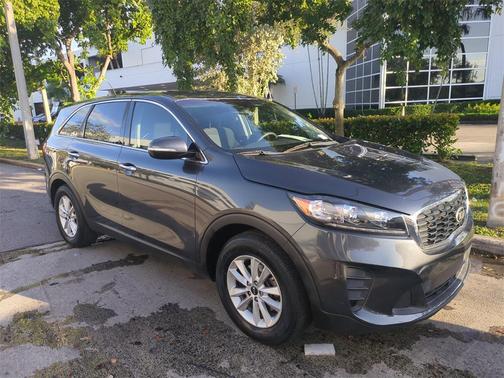 2020 Kia Sorento LX