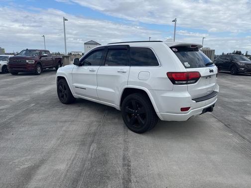2015 Jeep Grand Cherokee Altitude