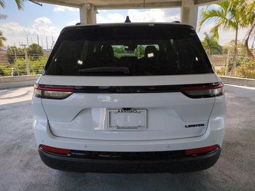 2025 Jeep Grand Cherokee Limited X