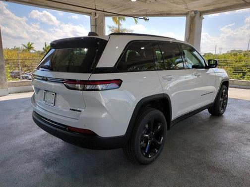 2025 Jeep Grand Cherokee Limited X