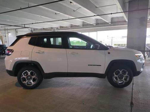 2022 Jeep Compass Trailhawk