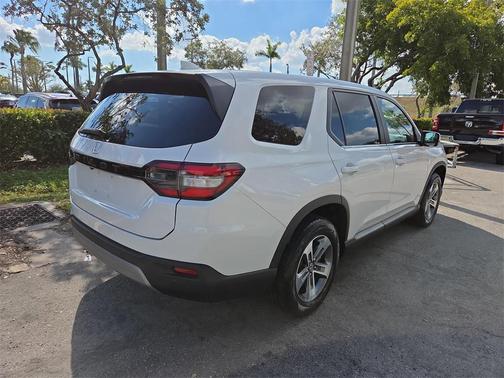 2024 Honda Pilot EX-L 7 Passenger