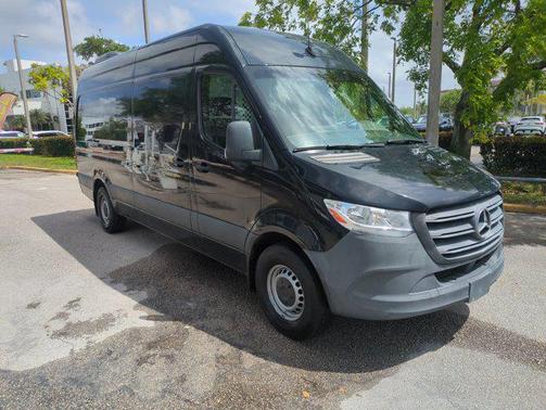 Black 2022 Mercedes-Benz Sprinter 2500 High Roof