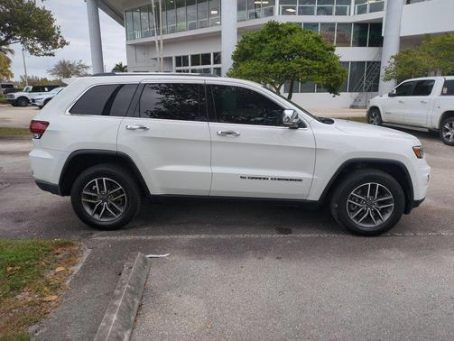 2022 Jeep Grand Cherokee Limited