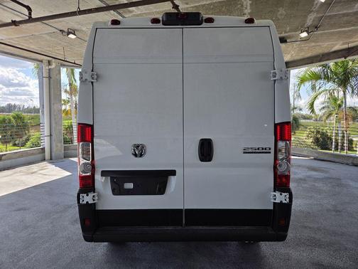 2026 RAM ProMaster 2500 Tradesman