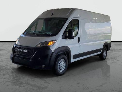 Bright White Clearcoat 2026 RAM ProMaster 2500 Tradesman