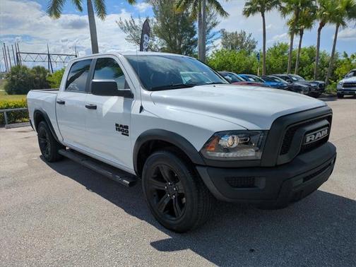 2021 RAM 1500 Classic Warlock Crew Cab 4x2 5'7' Box