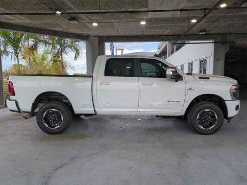 2025 RAM 2500 Laramie Crew Cab 4x4 6'4' Box