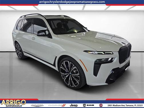 2024 BMW X7 M60i