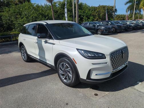 2024 Lincoln Corsair Premiere