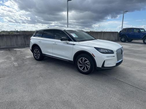 2024 Lincoln Corsair Premiere