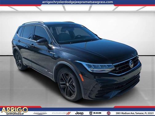 2022 Volkswagen Tiguan 2.0T SE R-Line Black