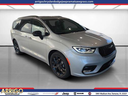 2026 Chrysler Pacifica L