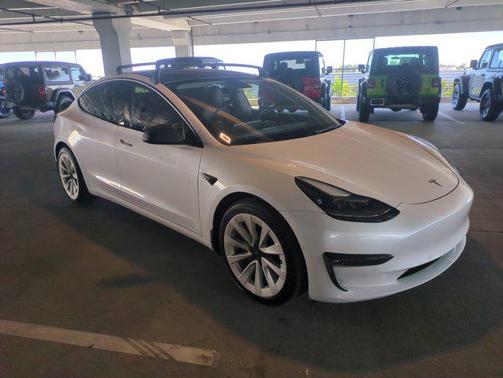 2022 Tesla Model 3 Long Range