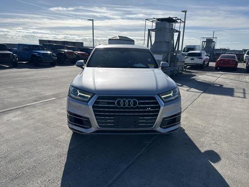 2018 Audi Q7 2.0T Premium Plus