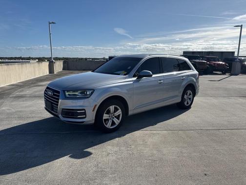 2018 Audi Q7 2.0T Premium Plus