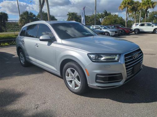 2018 Audi Q7 2.0T Premium Plus