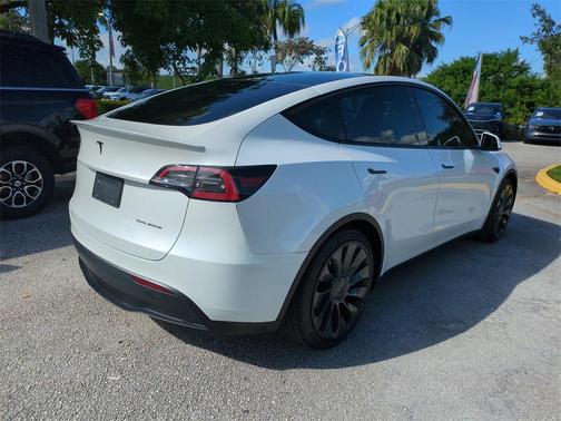 2022 Tesla Model Y Performance Dual Motor All-Wheel Drive