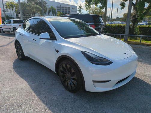 2022 Tesla Model Y Performance Dual Motor All-Wheel Drive