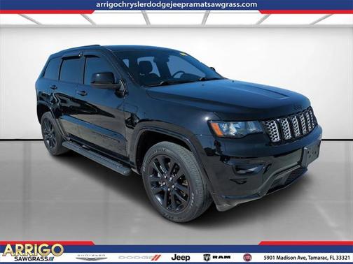 2021 Jeep Grand Cherokee Laredo