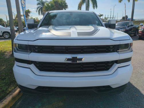 2017 Chevrolet Silverado 1500 Custom
