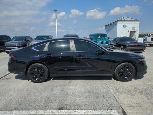 2025 Honda Accord LX 1.5T