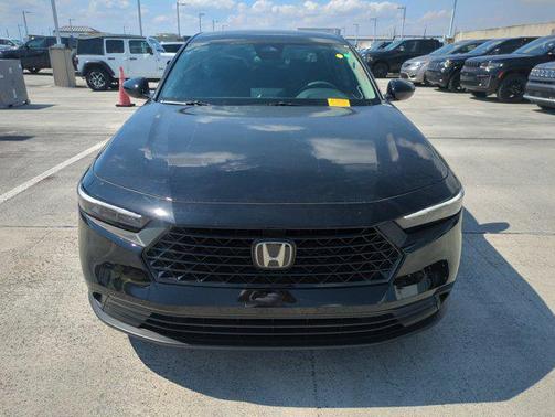 2025 Honda Accord LX 1.5T