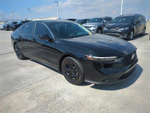 2025 Honda Accord LX 1.5T