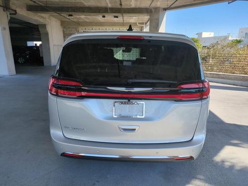 2026 Chrysler Pacifica L