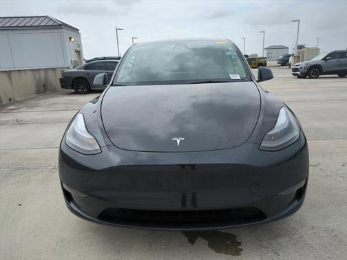 2024 Tesla Model Y Long Range Dual Motor All-Wheel Drive