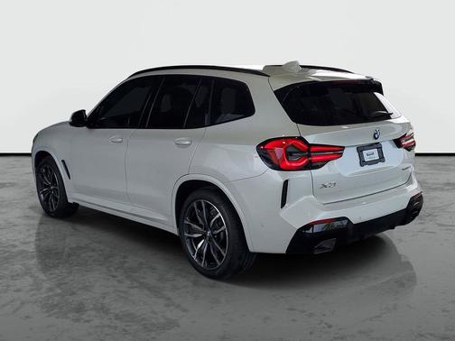 Mineral White Metallic 2023 BMW X3 xDrive30i