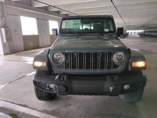 2025 Jeep Gladiator Nighthawk