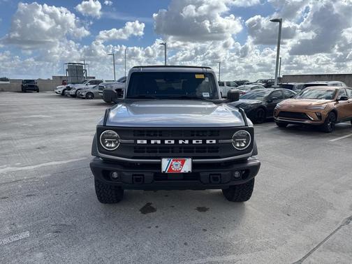 2022 Ford Bronco Black Diamond